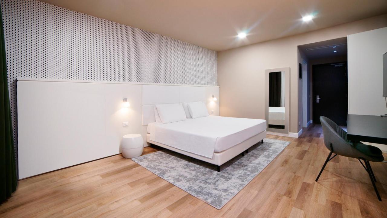 Holiday Inn Nola - Naples Vulcano Buono By Ihg Ngoại thất bức ảnh