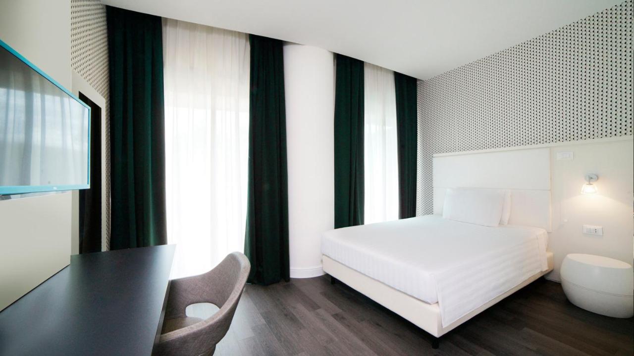 Holiday Inn Nola - Naples Vulcano Buono By Ihg Ngoại thất bức ảnh